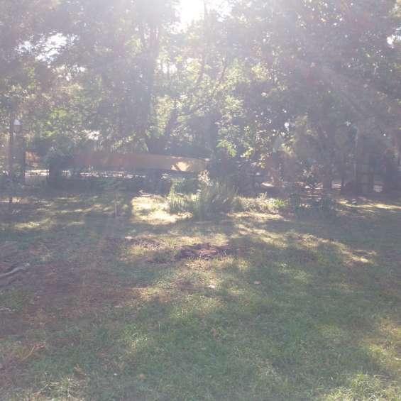 Foto de Terreno 1.425m² con Casa Moderna de 4 Ambientes, en 2 Unidades, imagen 2