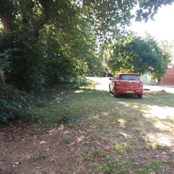 Foto de Terreno 1.425m² con Casa Moderna de 4 Ambientes, en 2 Unidades, imagen 1
