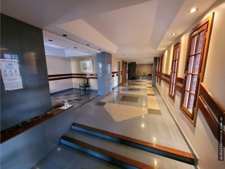 Foto de Departamento en venta de 2 dormitorios c/ cochera en Punta Mogotes, imagen 3
