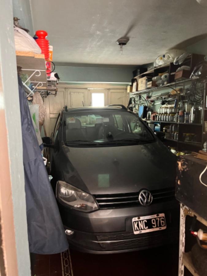 Propiedad en Block. Chalet 4 Amb Mas PH 3 Amb Zona Guemes. a Reciclar. 5
