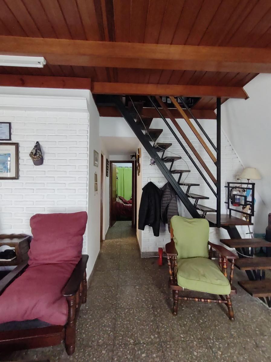 Foto de Chalet 4 amb. Cochera. Patio. Punta mogotes., imagen 5