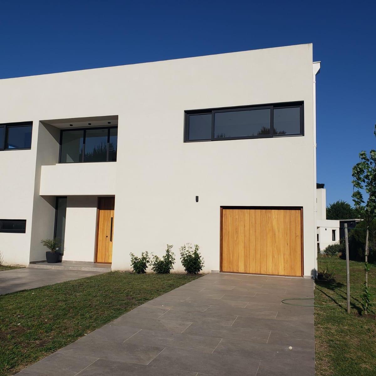 Casa 4 AMB. Rumenco Joven. A estrenar.