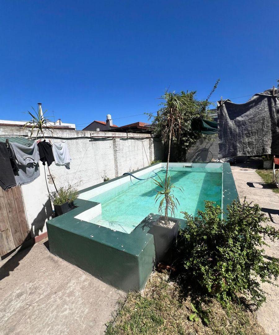 Foto de Chalet C/ Pileta. + Dpto 2 amb., imagen 4