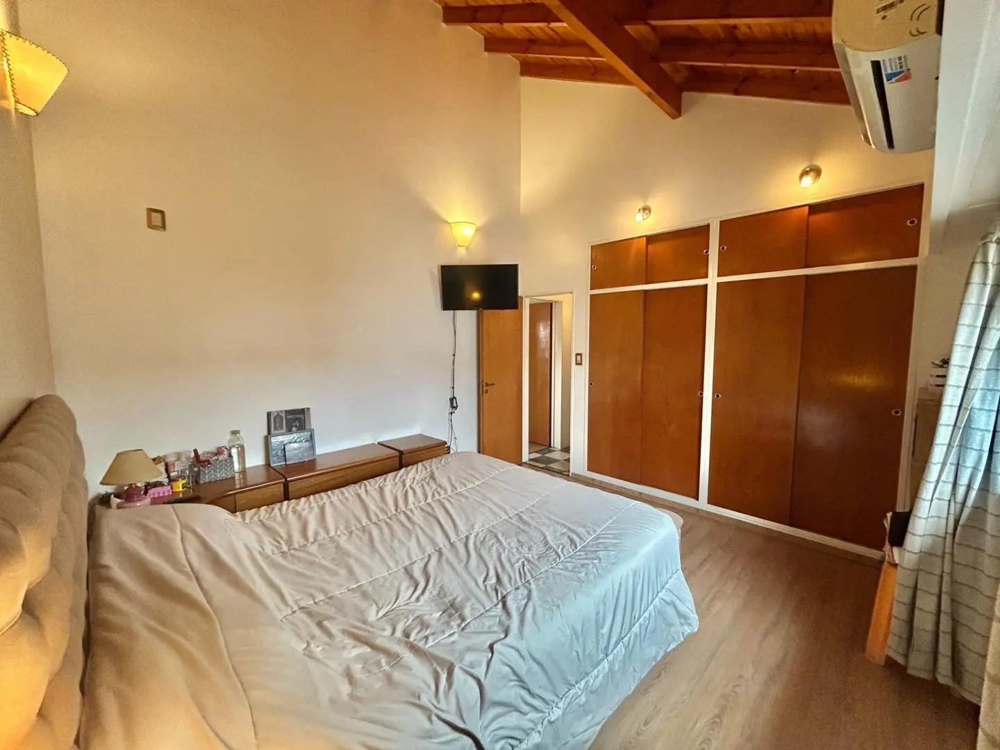 Venta PH 5 Ambientes con Patio, contrafrente en Villa Lynch! 5