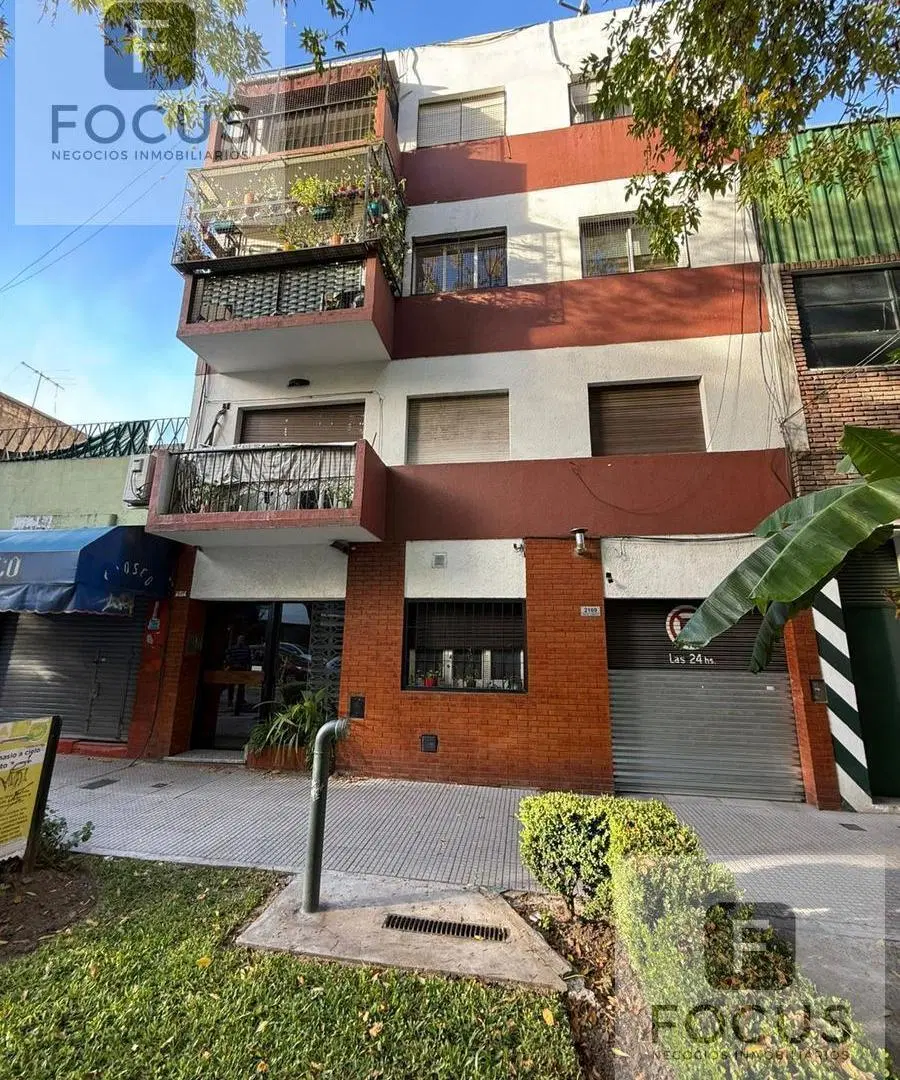 Departamento en Villa del Parque 5