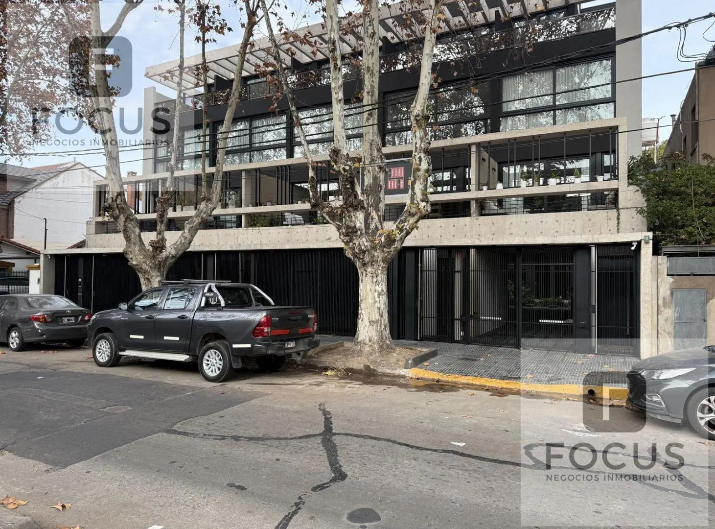 VENTA TRIPLEX 4 AMB A ESTRENAR  COCHERA Y PARRILLA FLORIDA 3