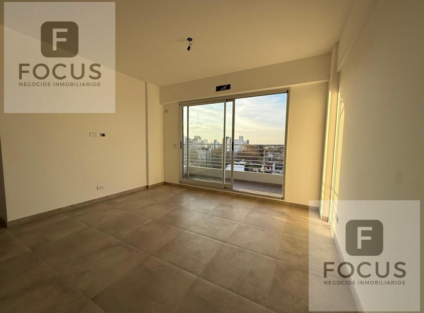Foto de Venta Depto Semipiso 2 Amb c/Balcón en Caseros!, imagen 1