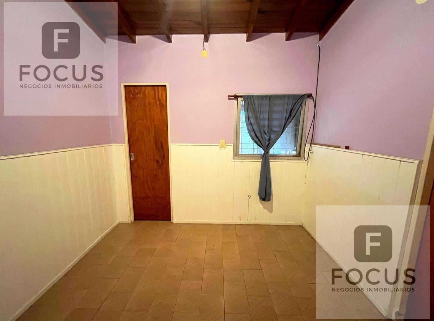 Foto de Venta Casa 4 Ambientes con Patio Caseros APTO CREDITO, imagen 3