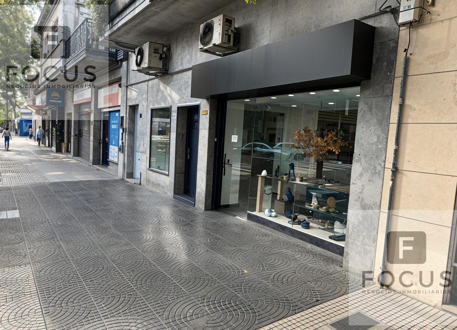 Foto de Venta Local/Deposito 400mts2 en Villa Pueyrredón!, imagen 1