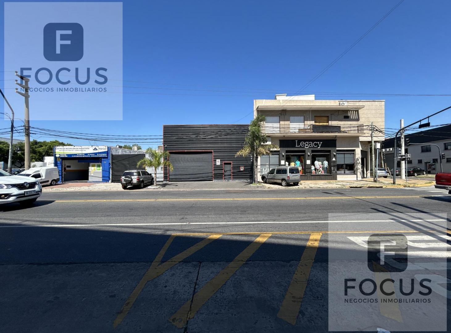Foto de Venta Esquina 7 locales y 2 Departamentos Munro, imagen 5
