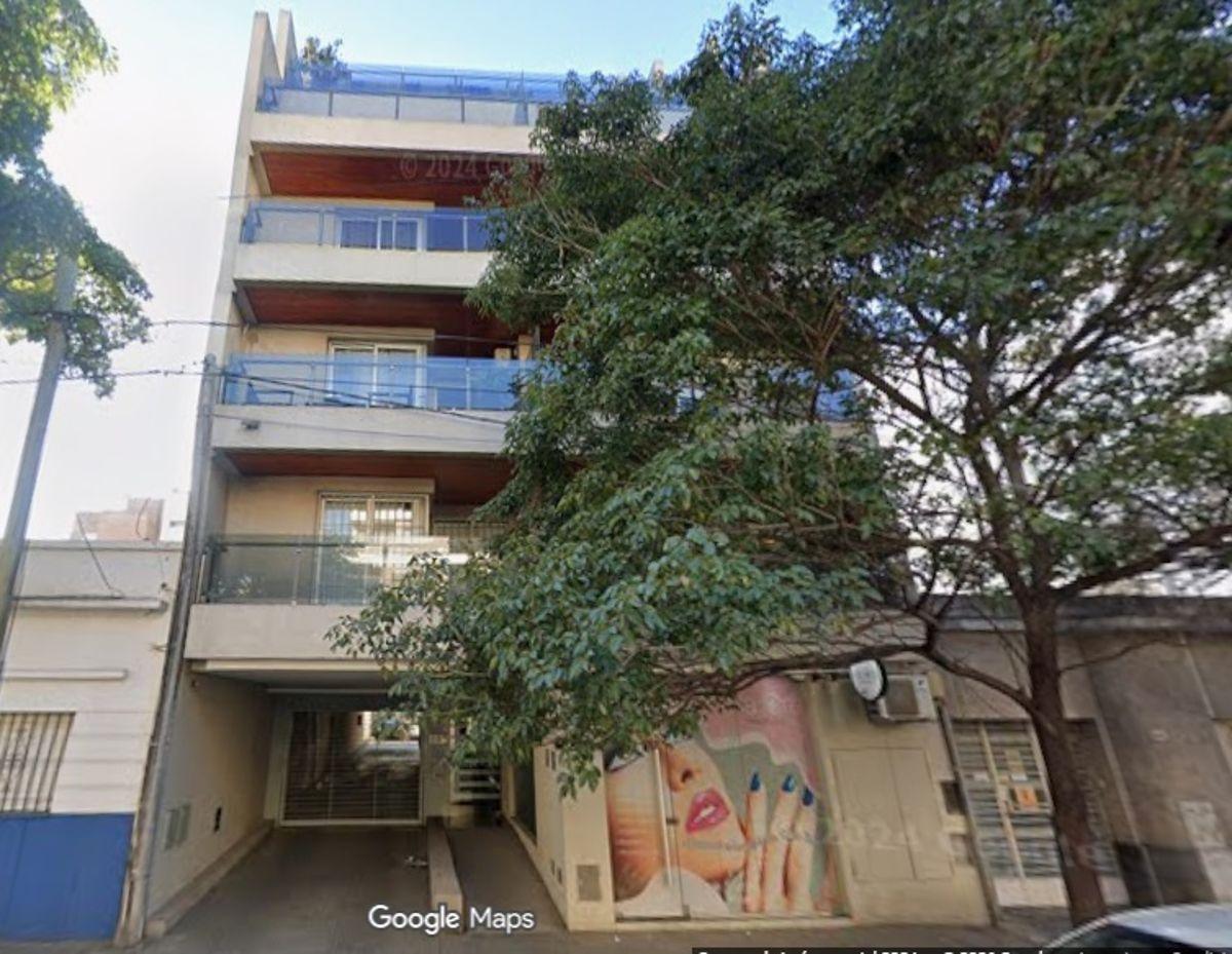 VENTA DEPARTAMENTO 1 DORM FRENTE CON BALCON, PATIO CON ASADOR GENERAL PAZ