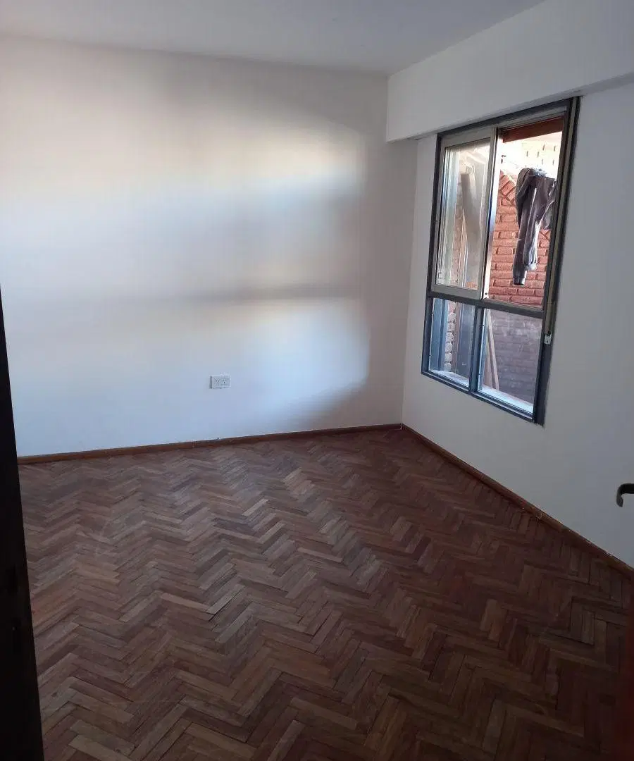 SE ALQUILA DEPARTAMENTO 2 DORMITORIOS EN LA MEJOR ZONA DE NUEVA CORDOBA INDEPENDENCIA Y RONDEAU 5