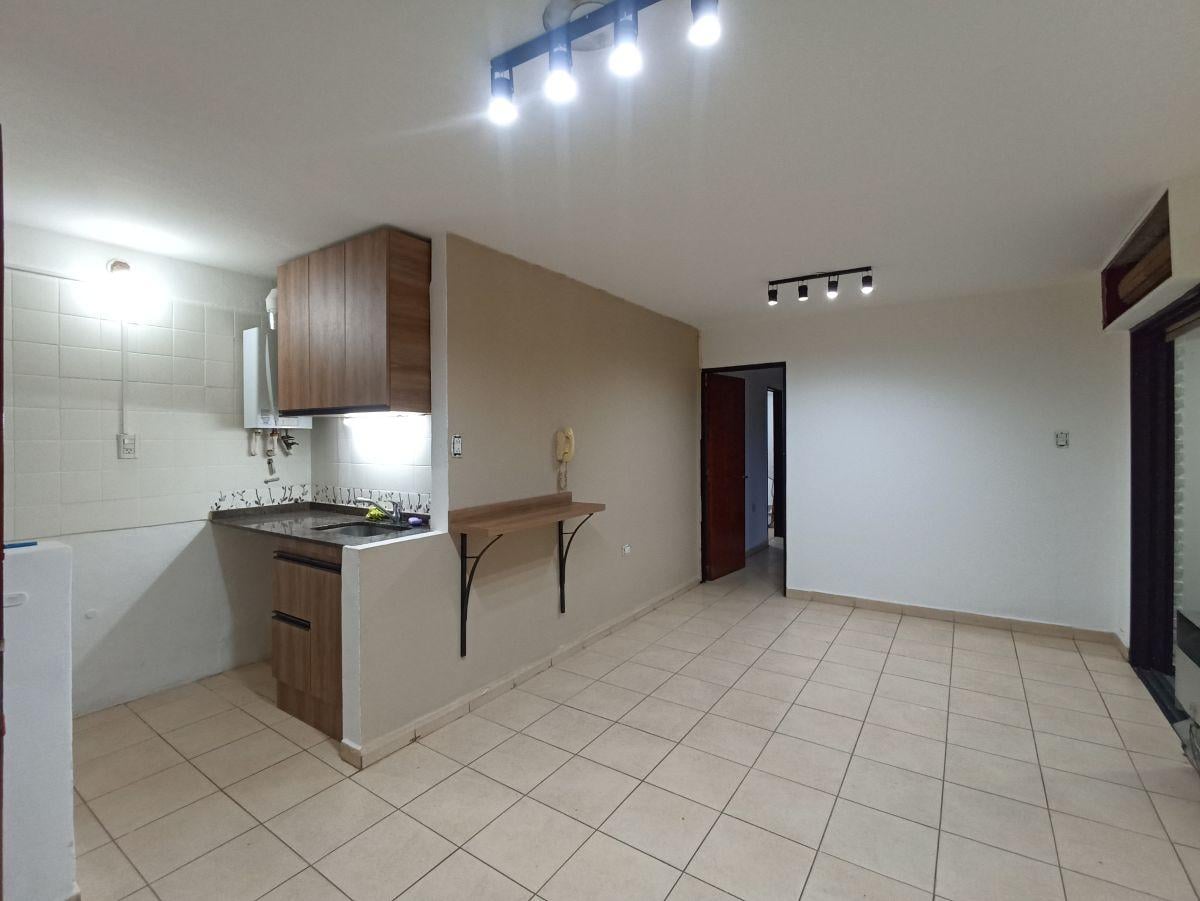 Foto de ALQUILER DEPARTAMENTO 1 DORMITORIO y ESCRITORIO con balcon, imagen 2