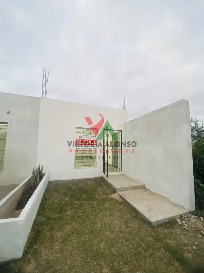 ALQUILO LOCAL ZONA SUR - SALTA 2