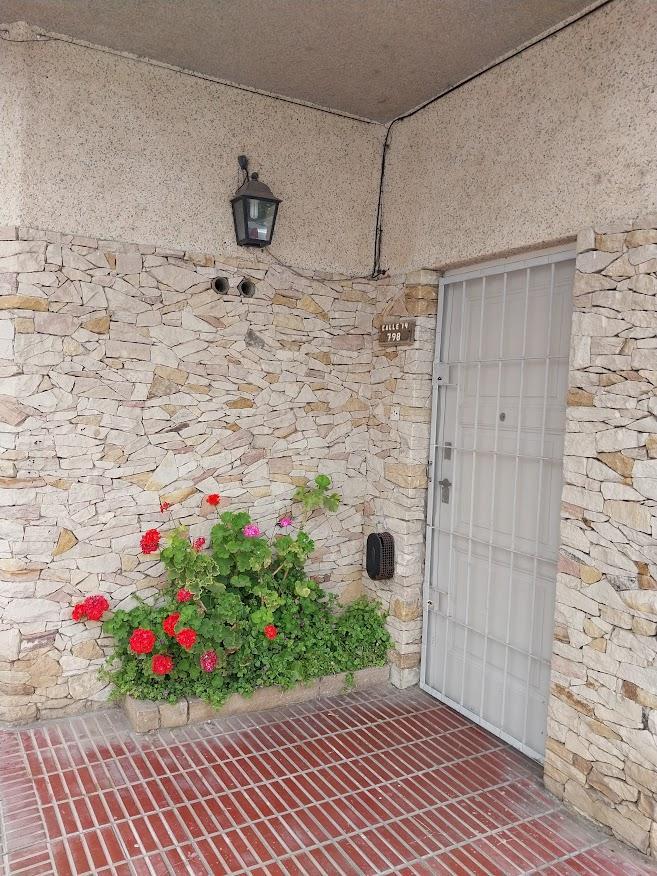 Venta Departamento Miramar Zona Uno 5