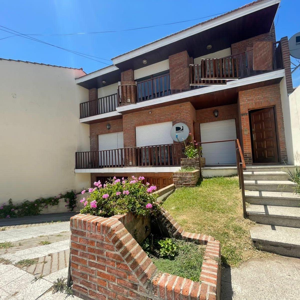 Duplex en Venta Zona 3 Miramar 1