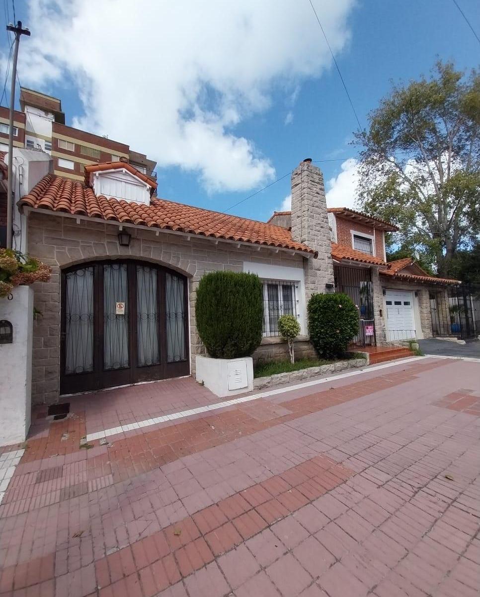 Chalet en Venta Miramar Zona 1 3