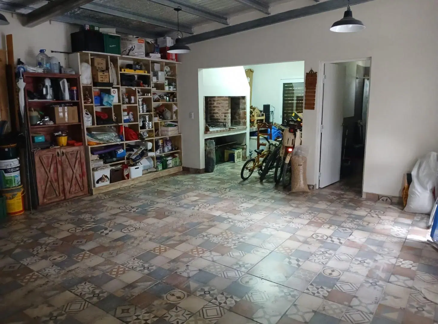 SE VENDE CASA CUATRO AMBIENTES MAS QUINCHO COMPLETO LOTE 1000MTS 2