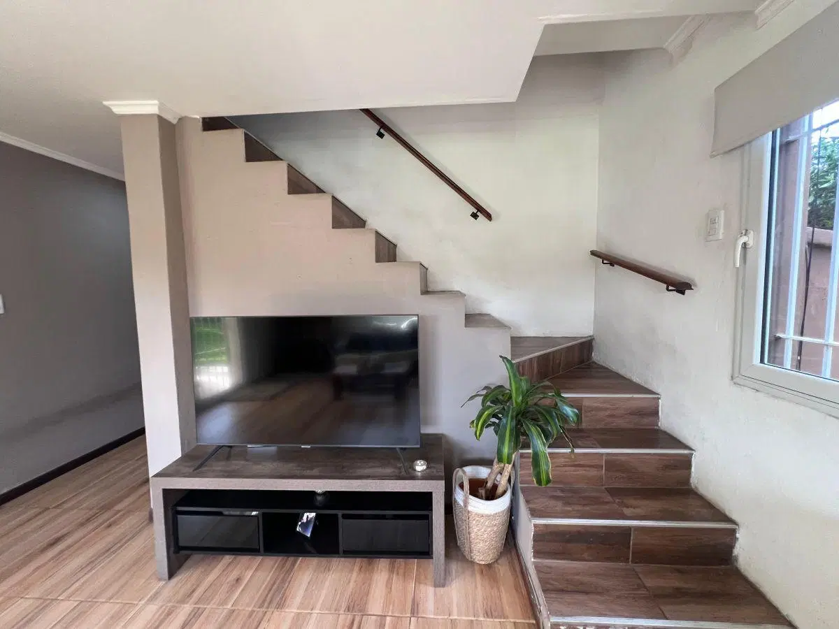 VENTA CASA EN PARQUEMAR MIRAMAR 4 AMBIENTES 2
