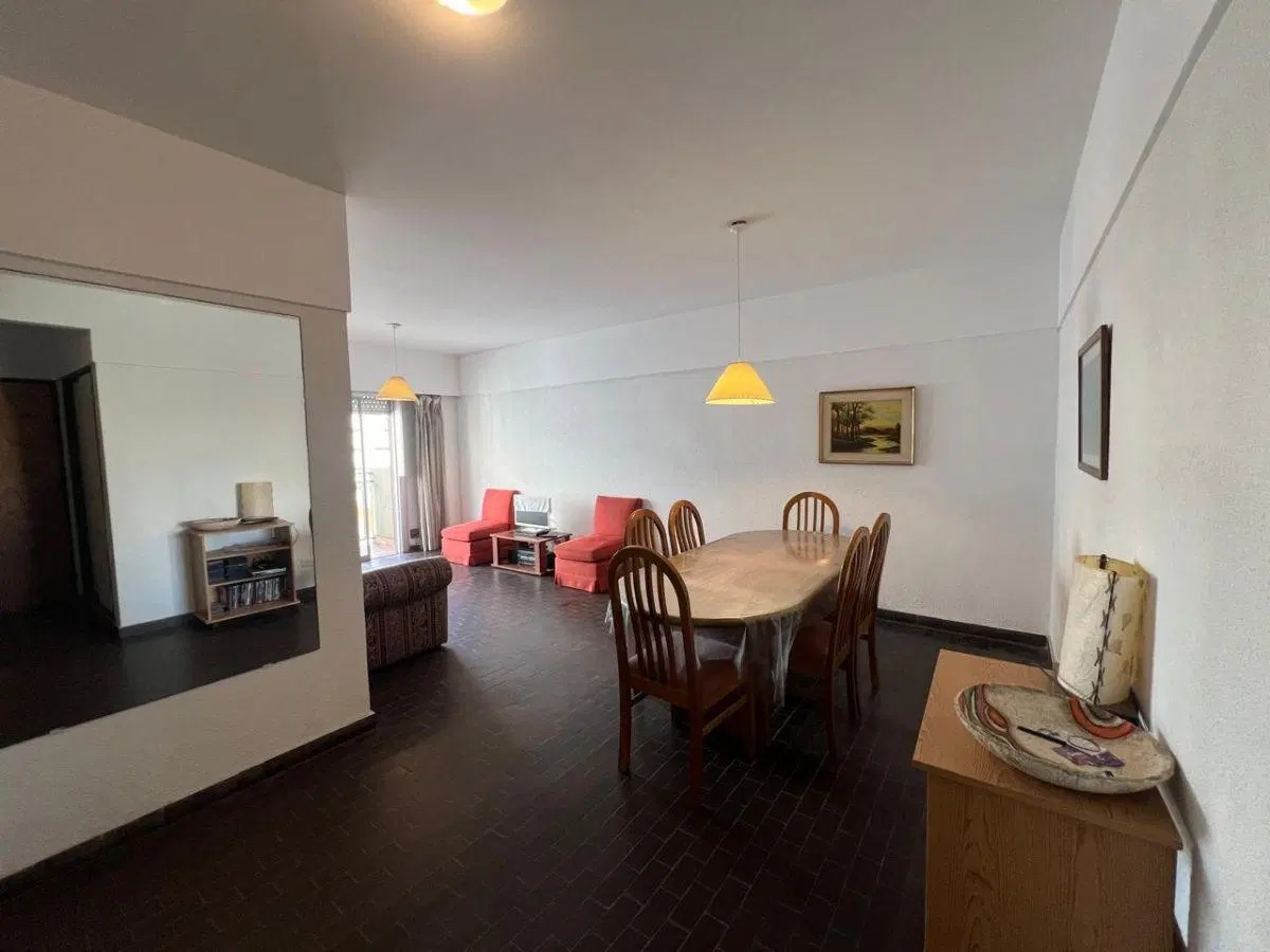 VENTA DEPARTAMENTO 3 AMBIENTES C.19 Y C14 MIRAMAR 2