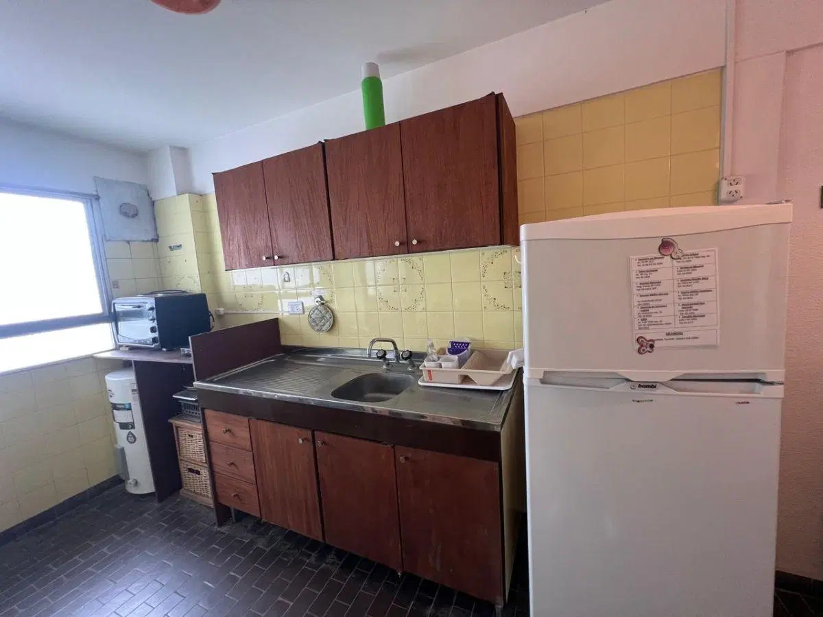 VENTA DEPARTAMENTO 3 AMBIENTES C.19 Y C14 MIRAMAR 5