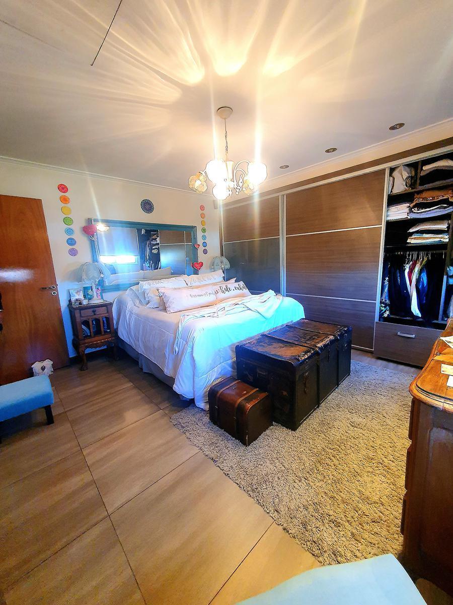 Venta Casa 7 Ambientes Sobre Dos Lotes Zona Punta Mogotes 2