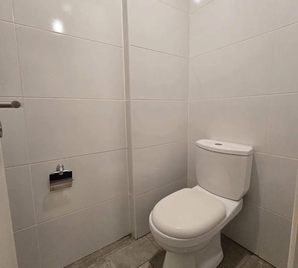 Alquiler 24 meses Oficina Comercial Zona Puerto 1