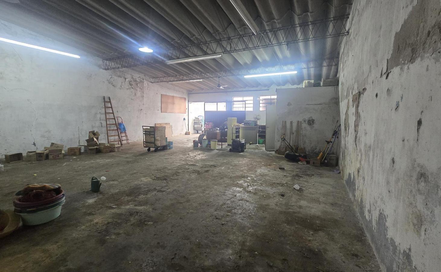 Foto de Alquiler 24 meses Galpón de 140 m² en 12 de Octubre al 4800 -Zona Puerto, imagen 1