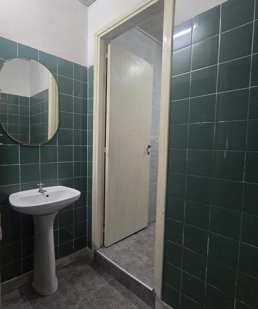 Foto de Alquiler 24 meses Galpón de 140 m² en 12 de Octubre al 4800 -Zona Puerto, imagen 4