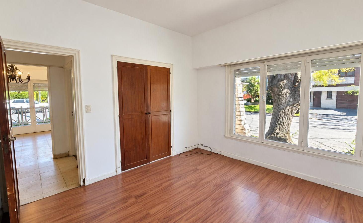 Foto de Venta Casa 4 ambientes con garage Zona Divino Rostro, imagen 5