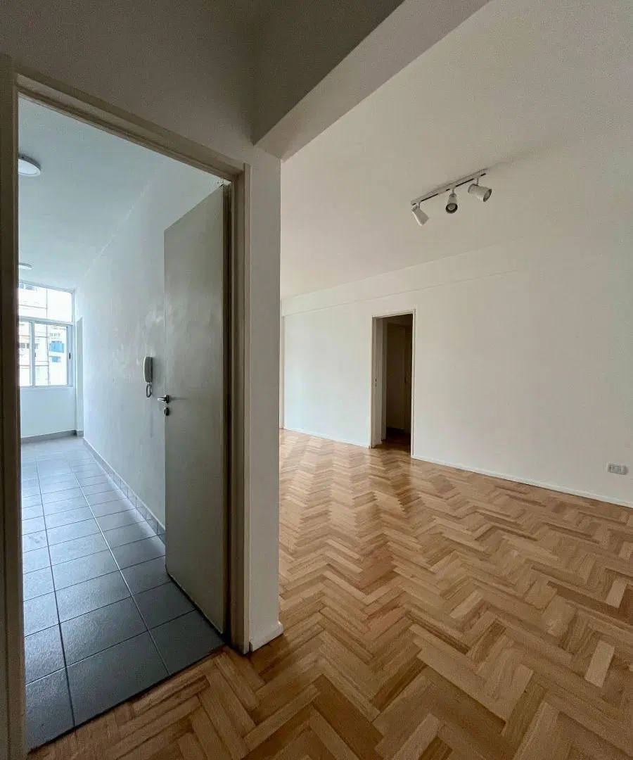 Alquiler Depto 3 Ambientes con Balcón Cerrado y Pileta Palermo 1