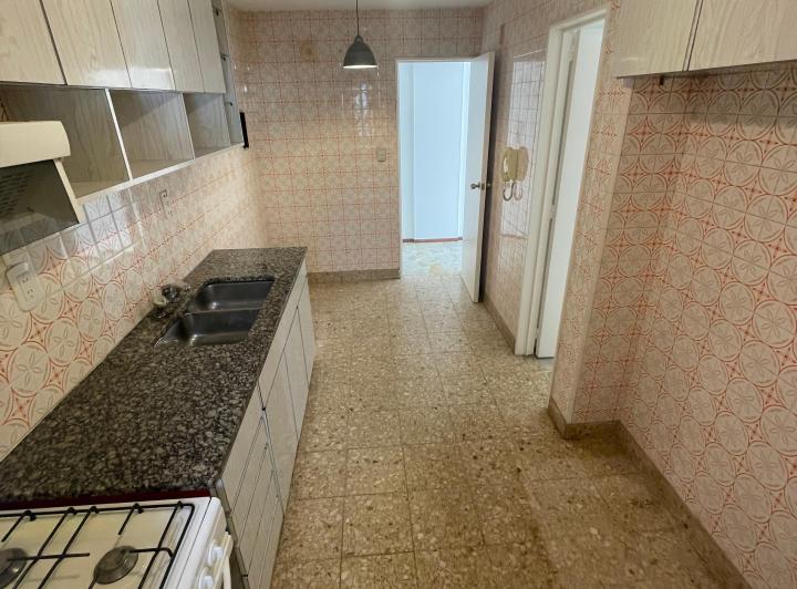 Hermoso 3 ambientes c dependencias todo sol 5