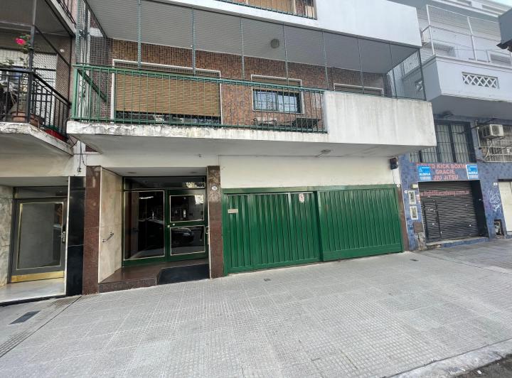 Hermoso 3 ambientes c dependencias todo sol 2