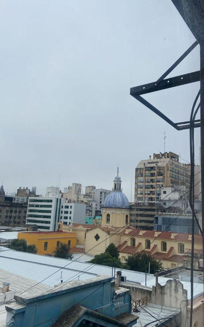 Foto de OFICINA CENTRO VENTA 25 de MAYO 40 mts EXCELENTE UBICACION VISTA, imagen 4