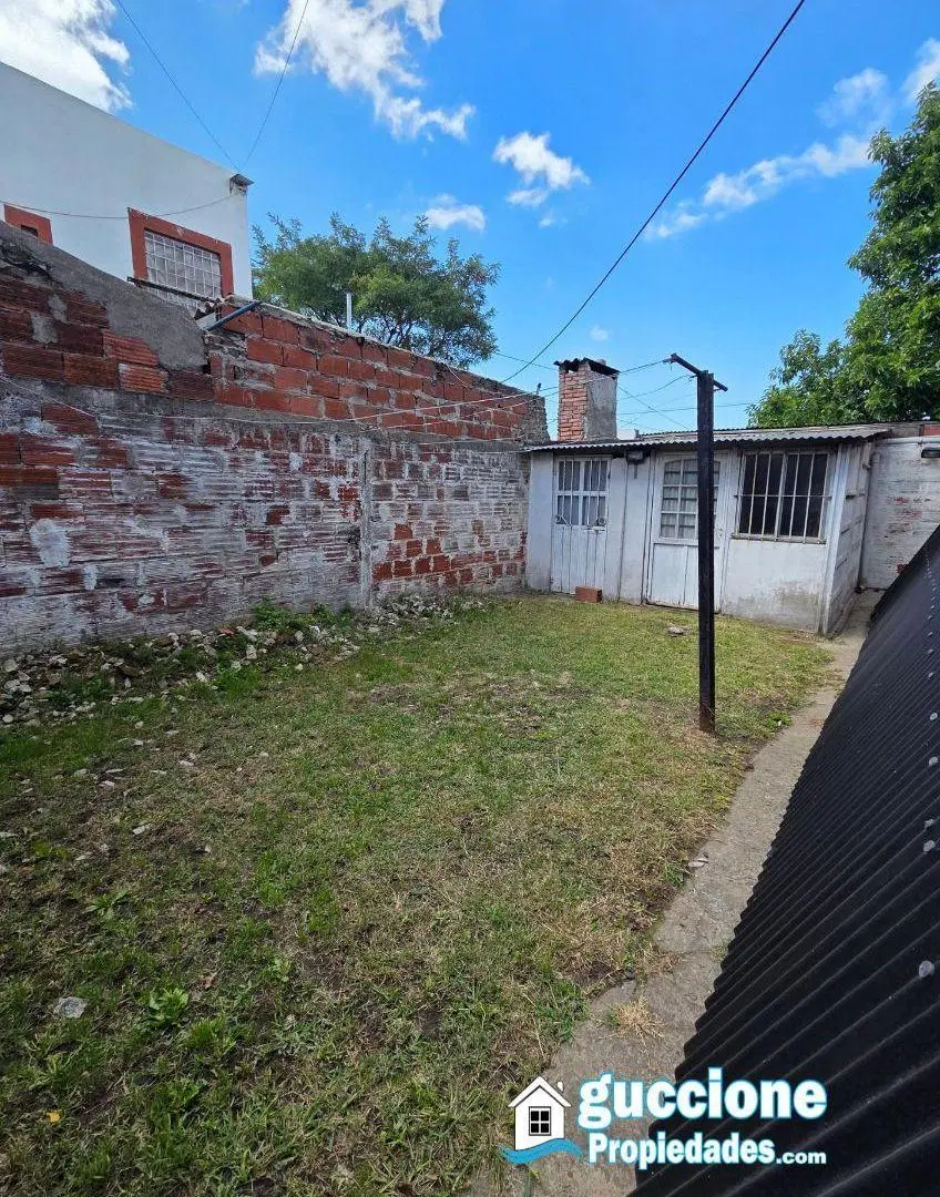 PH frente zona Echeverría al 1500 barrio del Progreso 2