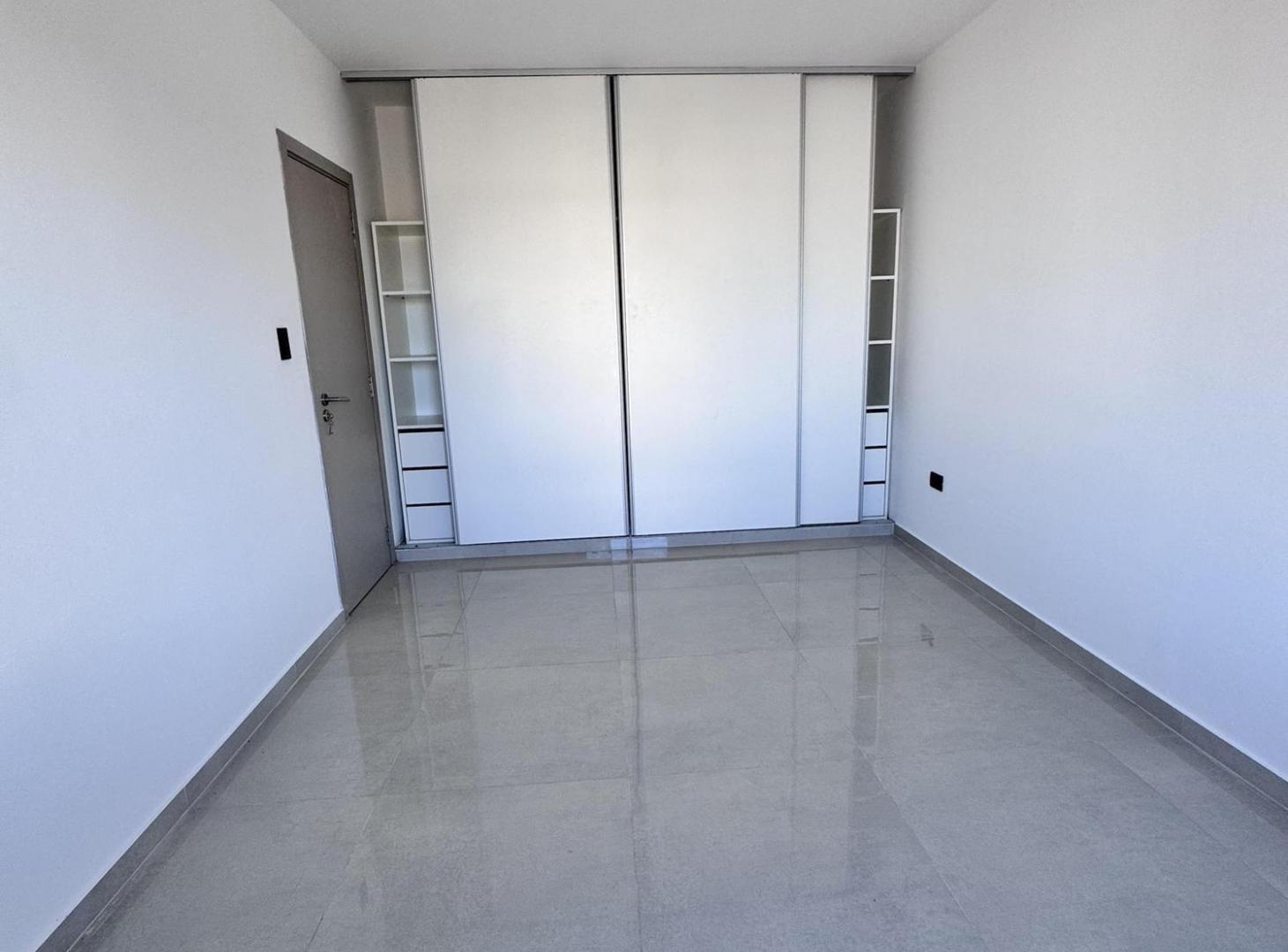 DUPLEX EN VENTA DOCTA Fondo Norte- 3 Dorm Entrega y 24 cuotas !!!