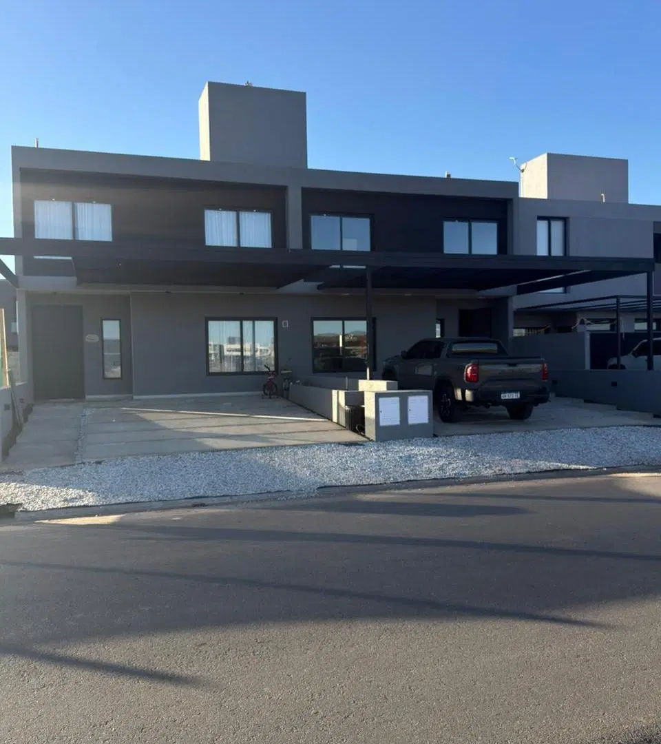 DUPLEX EN VENTA PRADOS DE MANANTIALES 1