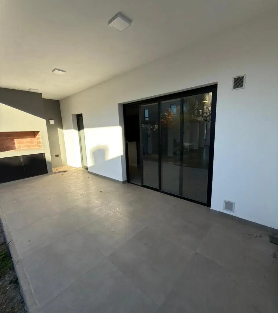 DUPLEX EN VENTA PRADOS DE MANANTIALES 8