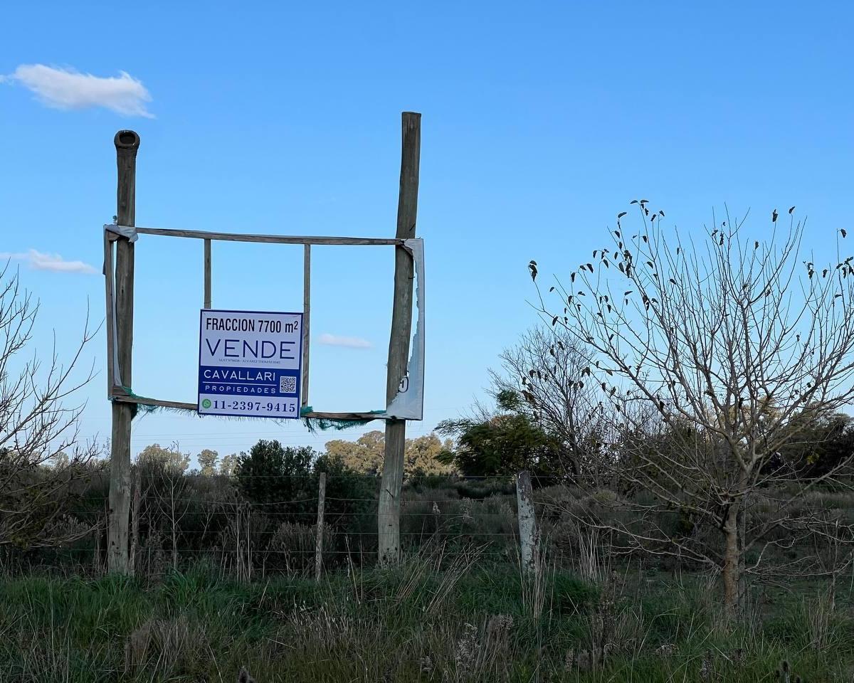 Foto de VENTA/PERMUTA DE LOTE COMERCIAL 7700 m2 SOBRE RUTA N5., imagen 3