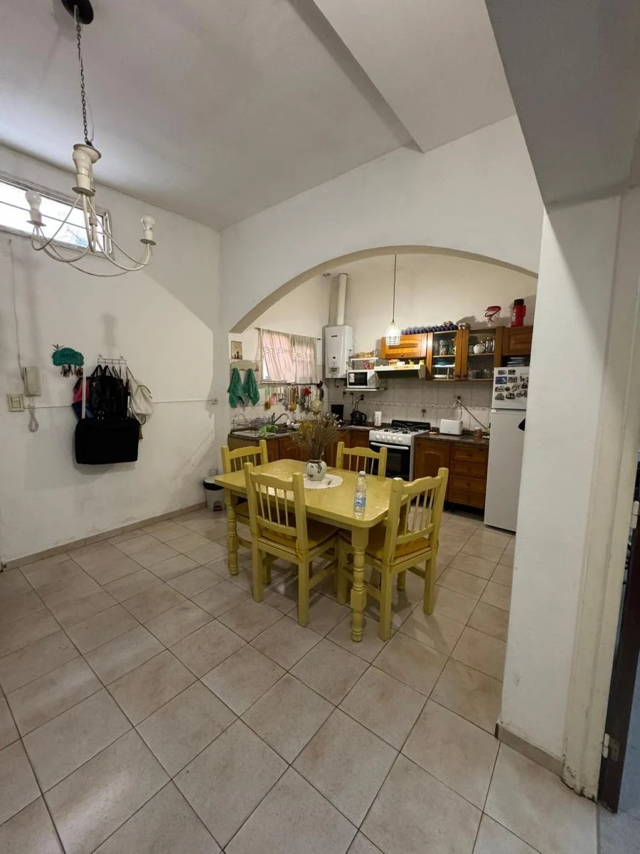 Hermoso PH 4 Ambientes con Terraza! Sin Expensas 2