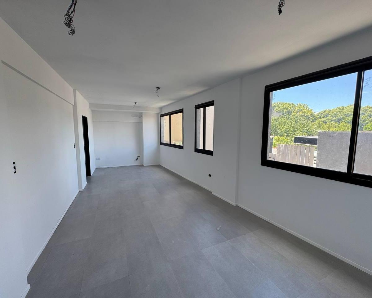 Departamento 4 Ambientes Al Frente a Estrenar! 2