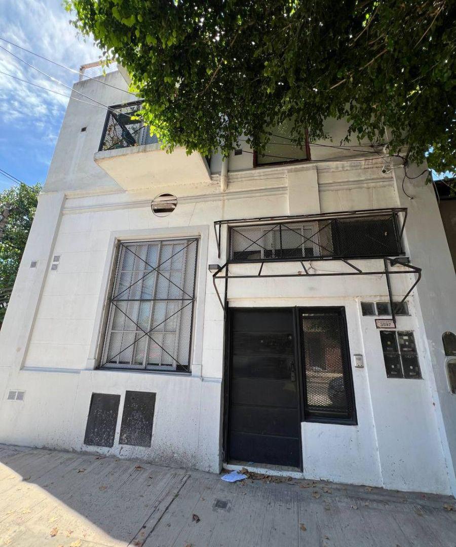 OPORTUNIDAD PH 3 AMBIENTES CON TERRAZA PROPIA , SIN EXPENSAS!! APTO CREDITO