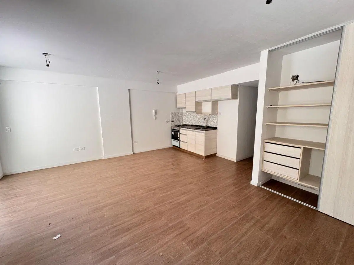 Excelente Departamento a estrenar Monoambiente Divisible con Patio!! APTO CREDITO! 4