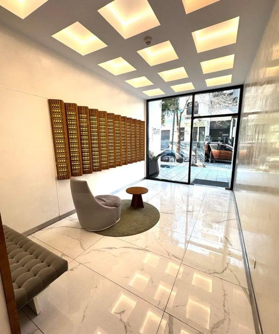 Exclusivo Departamento 2 Ambientes de Categoria Edificio "Palmera Crespo" 3