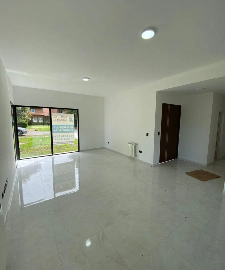 Excelente casa a Estrenar en praderas de Lujan 4 ambientes! 4
