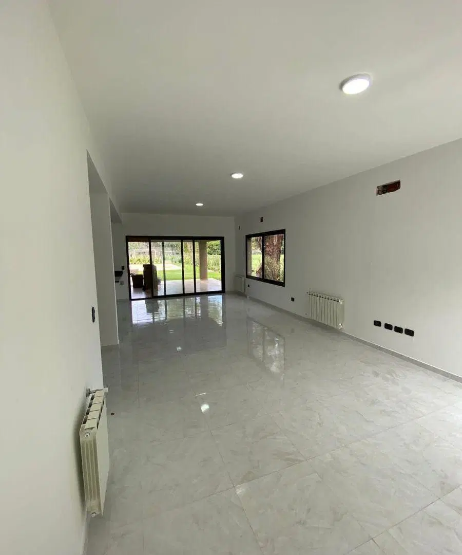 Excelente casa a Estrenar en praderas de Lujan 4 ambientes! 2