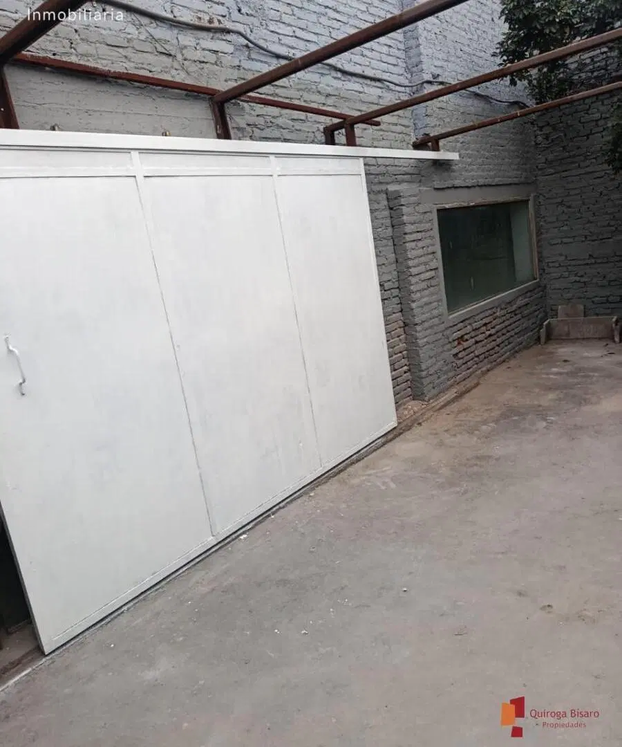 ALQUILER | B° Villa Paez | Galpon / Depósito | Sup. Cub 400 m2 | A mtrs de Costanera Sur | Semipiso 2