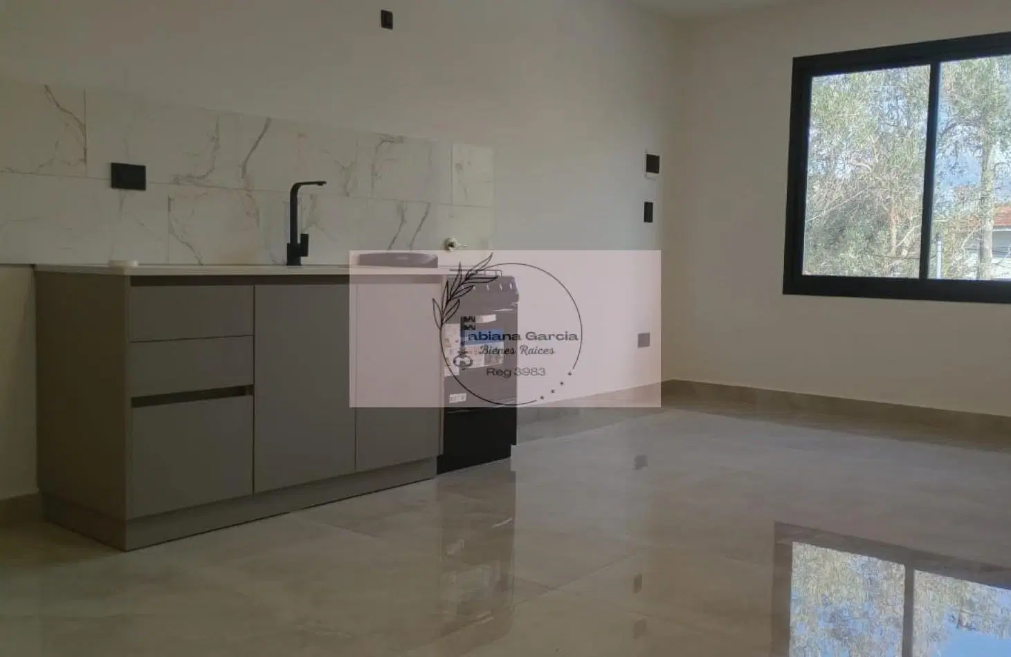 Venta PH a estrenar excelente zona 1