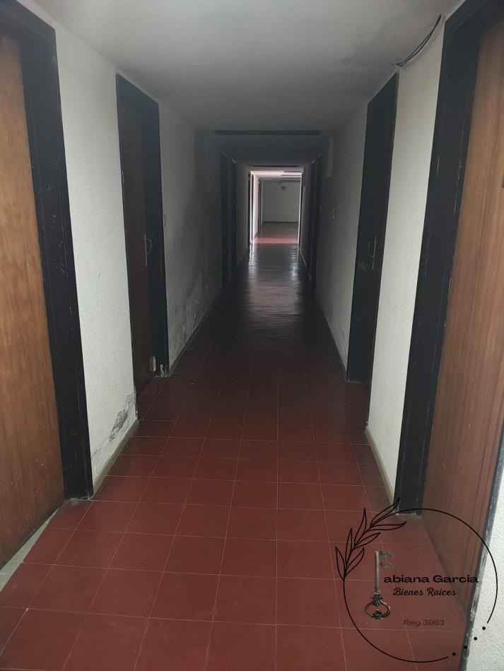 Foto de VENTA!!! 2 Ambientes contrafrente en Edificio Playa II, imagen 1