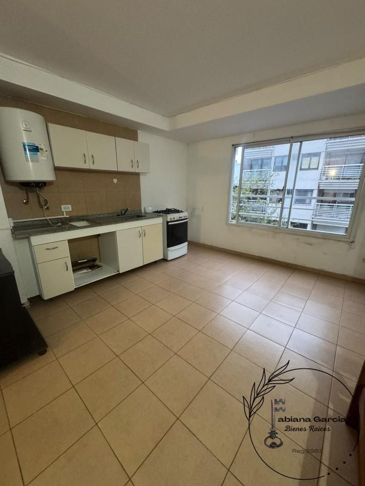 Foto de VENTA MONOAMBIENTE A LA CALLE - EXCELENTE UBICACION CERCA DE PLAZA, imagen 1